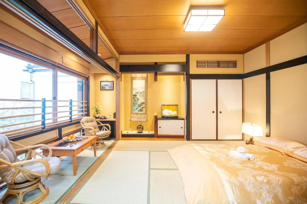 Akiko Fukuya Town Villa Osaka