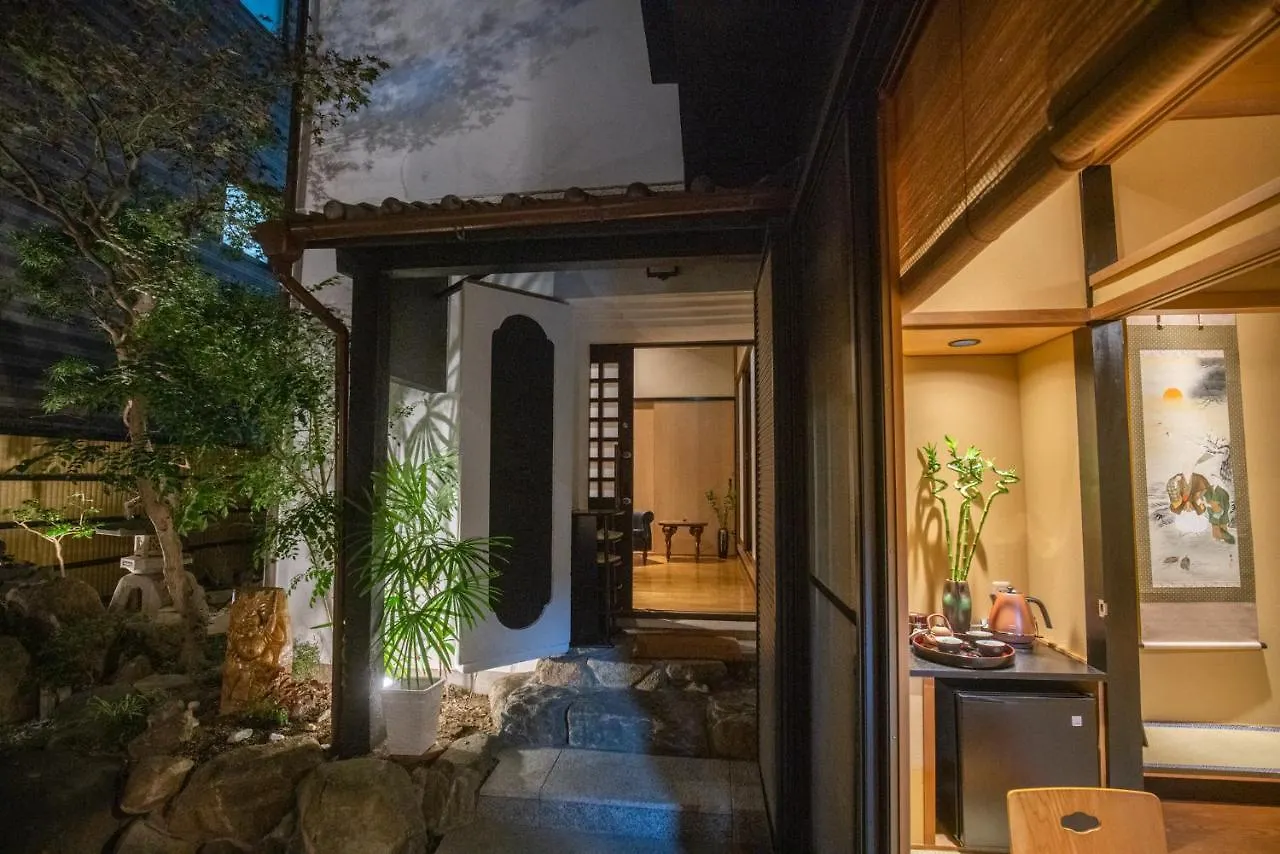Akiko Fukuya Town Villa Osaka 0*,