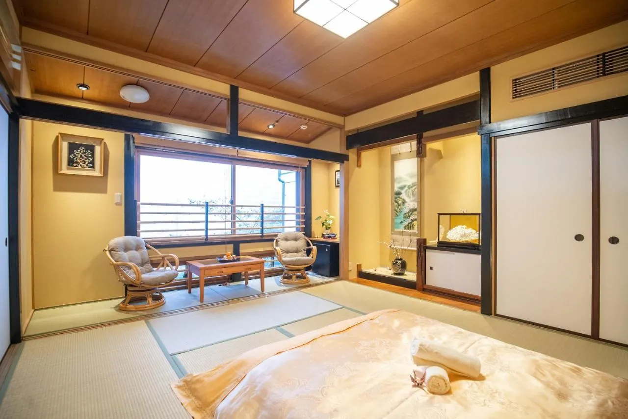 Akiko Fukuya Town Villa Osaka