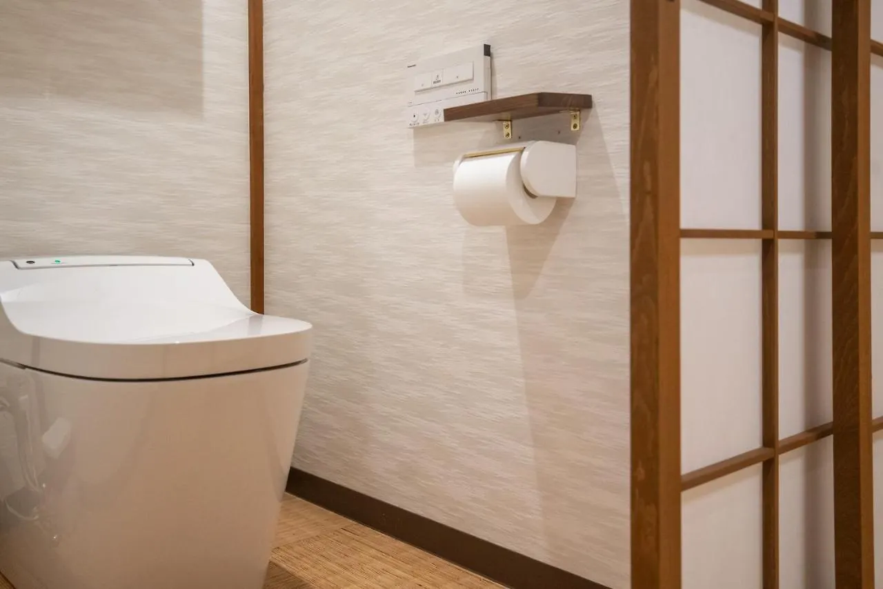 Akiko Fukuya Town Villa Osaka