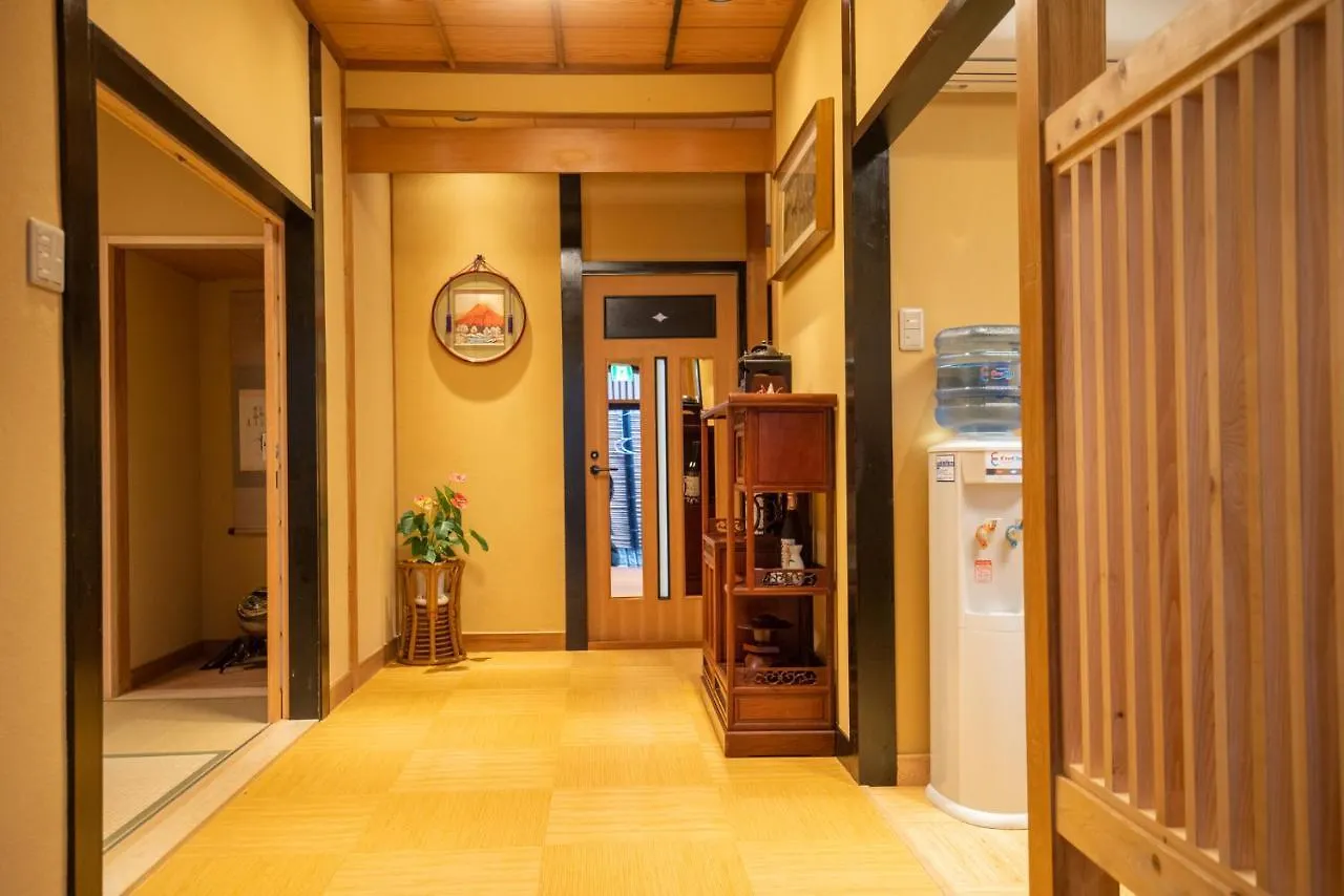 Akiko Fukuya Town Villa Osaka