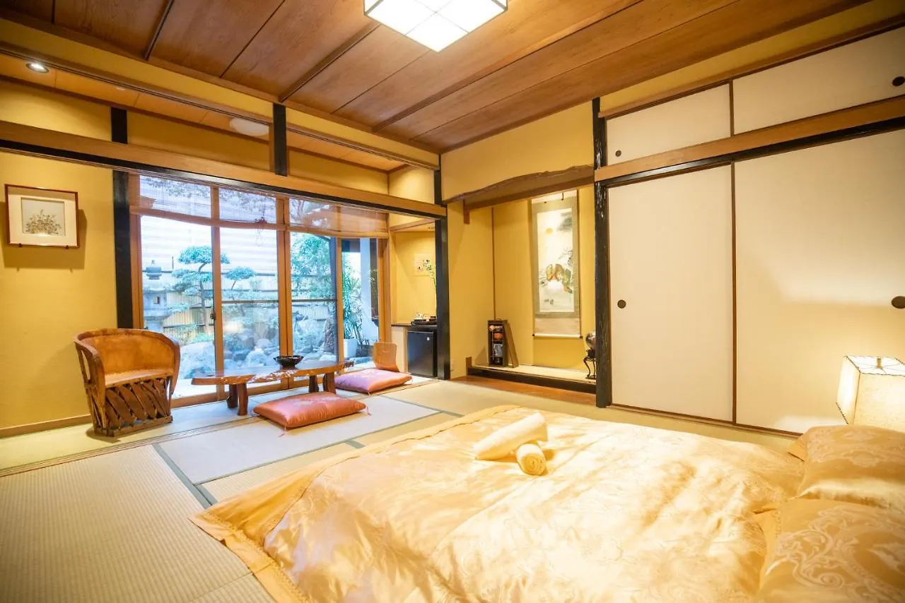 Akiko Fukuya Town Villa Osaka