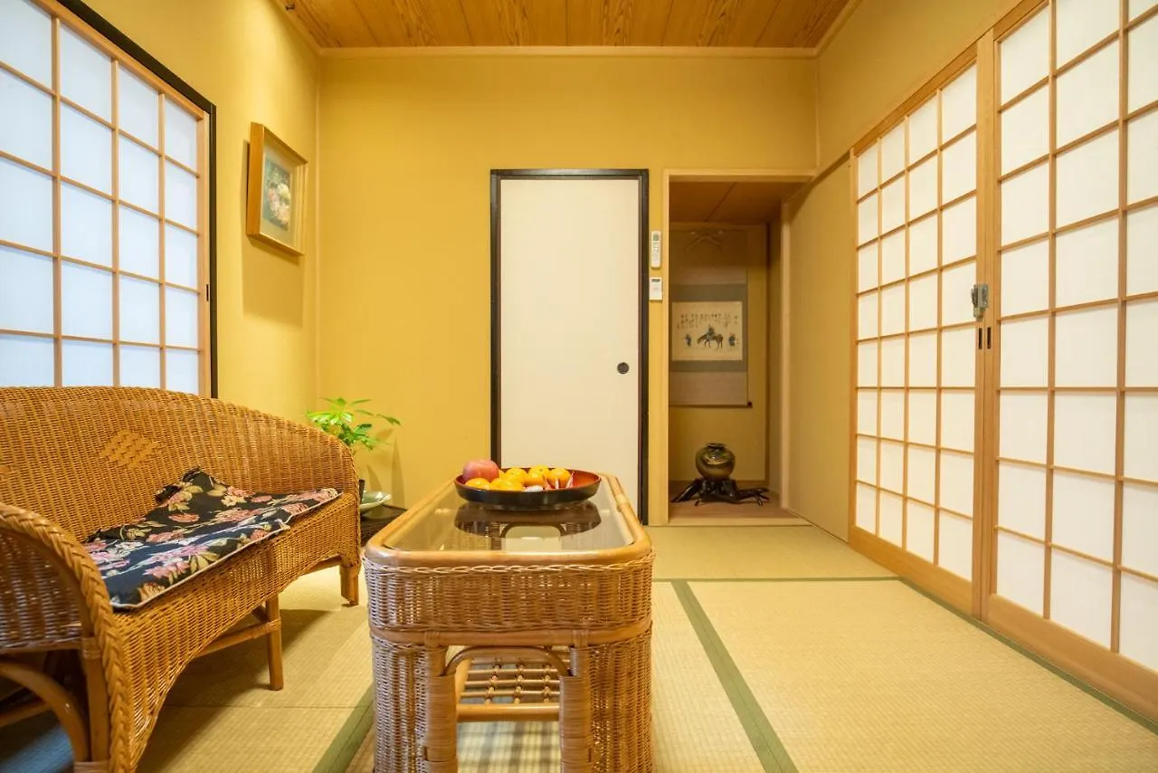 Akiko Fukuya Town Villa Osaka